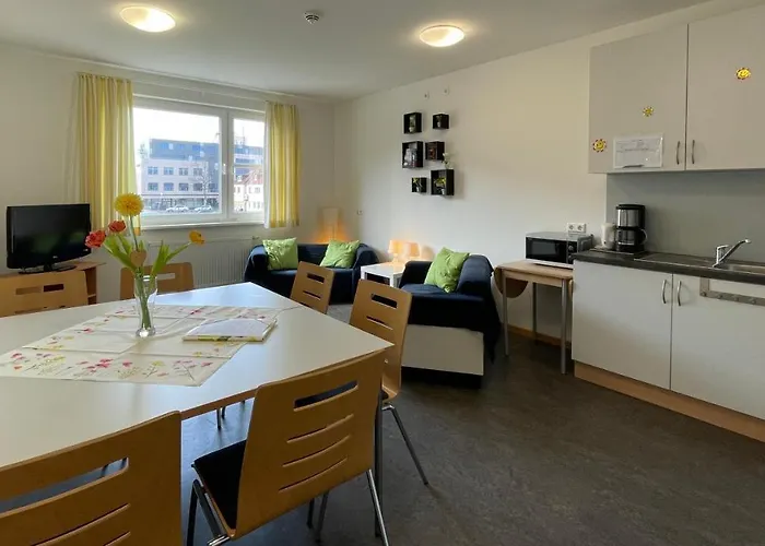 Хостел Jugendherberge Wolfsburg *