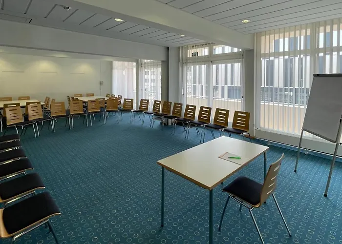 Jugendherberge Wolfsburg *