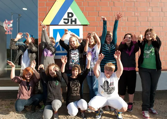 Хостел Jugendherberge Wolfsburg *